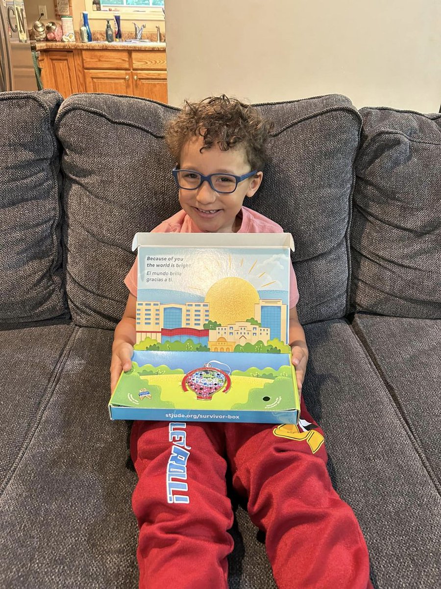 Praying for Crew with DIPG🎗️💙From Crew’s mom: “Crew got his first Survivor’s Box from St. Jude Children's Research Hospital today. Every year they celebrate their patient survivors, giving them a pin for that year. I told him what an incredible accomplishment this is and I would