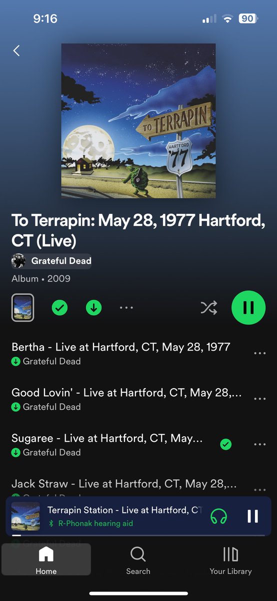 LooksLikeGlizzy's tweet photo. Some rise, some fall, some climb to get to Terrapin. Final show from the May ‘77 run and it’s a doozy. Bertha>Good Lovin opener with an extended Sugaree and suite heavy second set closing with a classic U.S Blues. #WaveThatFlag https://t.co/yfGvt2FeHO