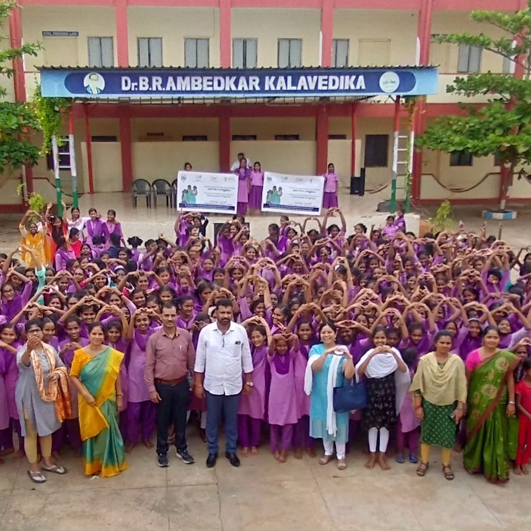 ProjectPavitra's tweet photo. We are thrilled to share that ASSOCHAM awarded IAHV for the maximum impact of the Menstrual Health &amp; Hygiene Program!

Inspired and blessed by Gurudev, this project continues to create an impact in rural and urban parts of India!
https://t.co/CltG4ORkeW
https://t.co/d19gpeBiI6 https://t.co/CpqsYPD7jX