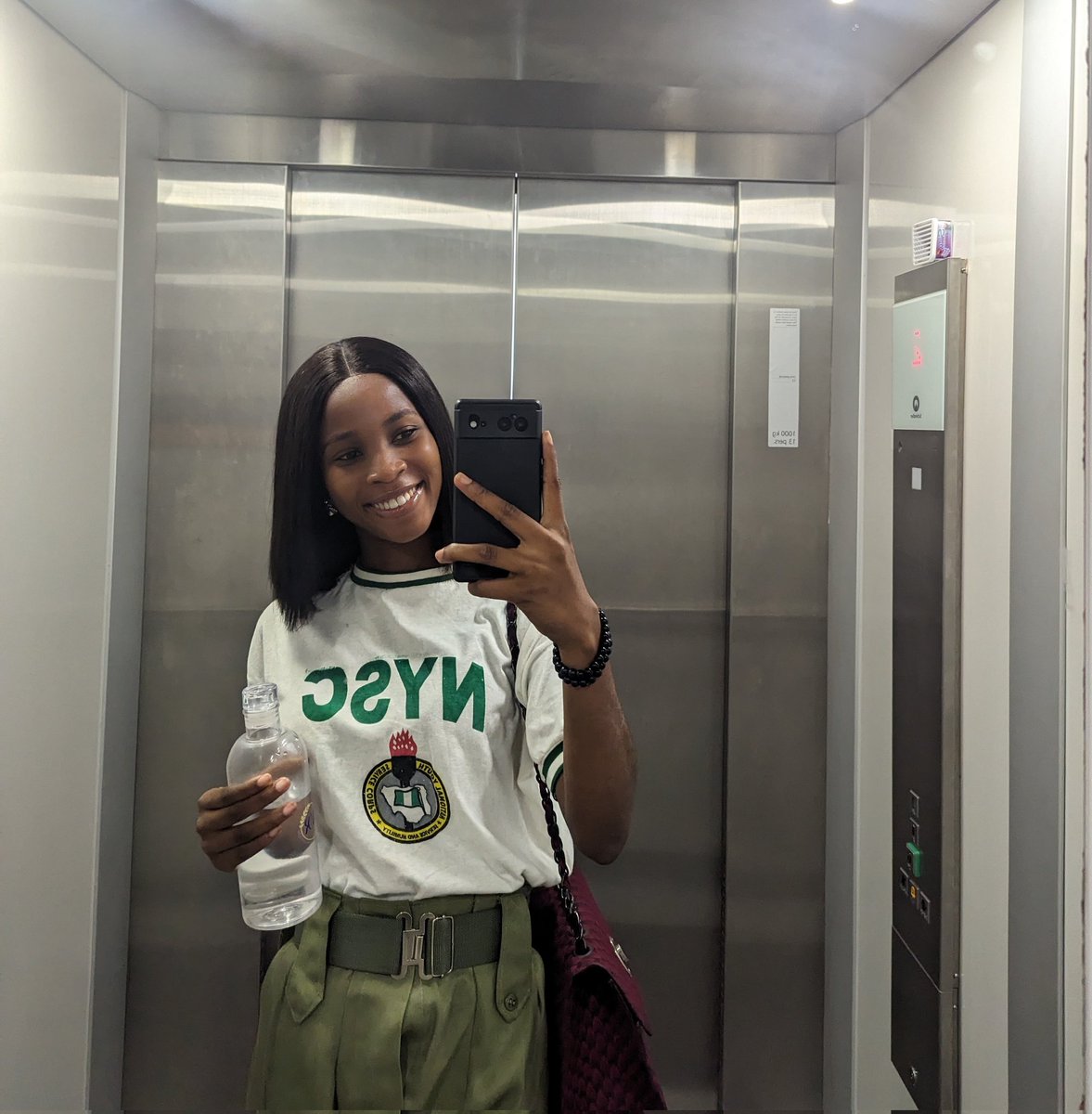 frannyyinka's tweet photo. Dash a corper money today. https://t.co/xaXXxv0StL