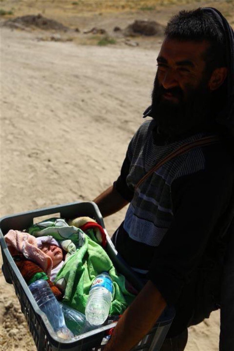 This is how Yezidis had to escape from lSlS in order not to be killed for refusing to convert to lsIam.