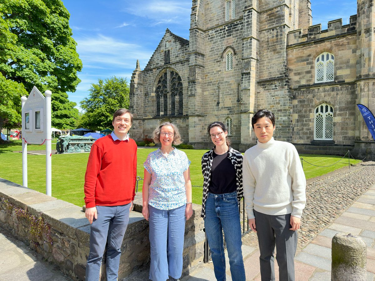 Following in #CarlRogers footsteps. Our counselling research clinic colleagues, Kate &amp; <a href="/SusanStephen2/">Susan Stephen</a>, meeting with Marc &amp; <a href="/shunchenpsy/">Shun Chen</a> of The Bounds <a href="/aberdeenuni/">University of Aberdeen</a> today. Planting seeds for a new collaboration in research on #personcentred therapy. <a href="/katejaniksmith/">Kate Smith</a> <a href="/strath_psh/">Strathclyde PSH</a>