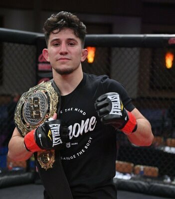 25 year old flyweight with a 9-1 record. Fighting André Lima this weekend. 7 finishes including 4 via ko/tko. Only loss to Jake Hadley in 2021 (and on TUF in a exhibition against Liudvik Sholinian). Wins in Cage Titans, CES, and Combat Zone.