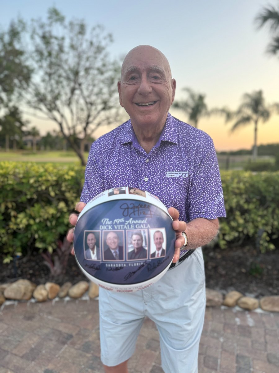 Our friend, @DickieV, gives his all to support pediatric cancer research! He is fundraising for the cause with these basketballs. For $300, you could get a basketball signed by Derek Jeter, Jeff Gordon, Jim Kelly, and Rick Barnes! Call 941-350-0580 to order yours.