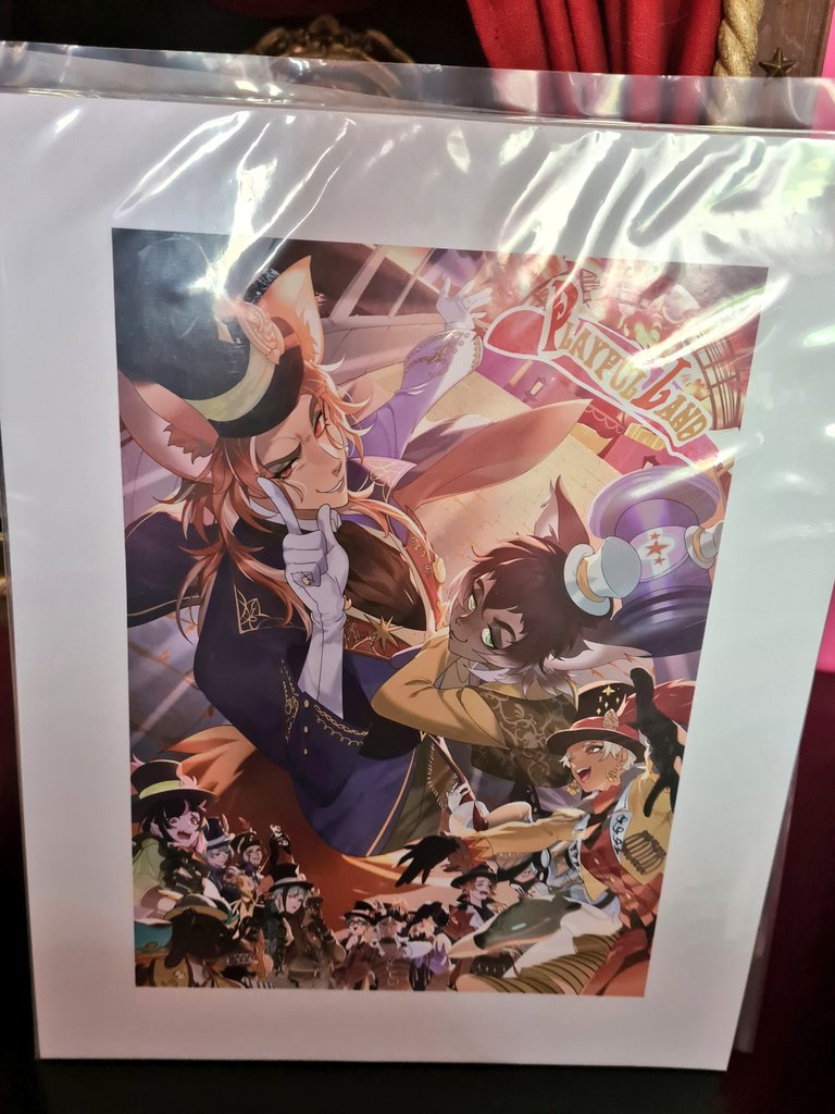 RamblingLemon's tweet photo. My print from @fisheemammal arrived, super happy with the quality 💖 https://t.co/pTXP3t2bE3
