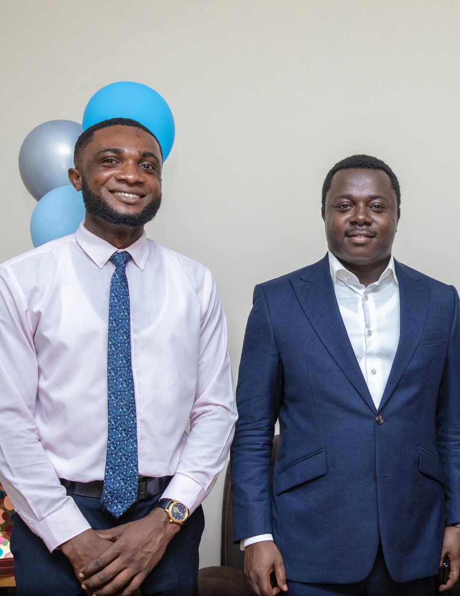 ParkoReginald's tweet photo. Happy Birthday Hon. Rev. John Ntim Fordjour (MP) ❤️🎉🔱 Dep. Minister for Education https://t.co/2SQij8Pbc7