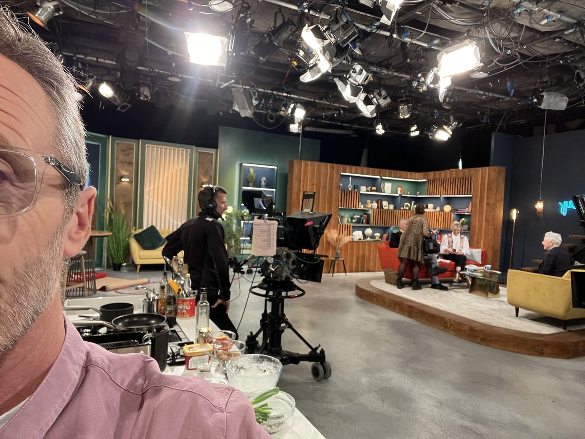 W|A|D|E (@chefwademurphy) on Twitter photo It’s Food Truck on <a href="/RTEToday/">Today</a> this week. Coming up on your screens on <a href="/RTEOne/">RTÉ One</a> at around 5pm with <a href="/daithi_ose/">Dáithí Ó Sé.</a> and <a href="/rachelallen1/">Rachel Allen</a> “Asian Popcorn Chicken” on the menu today. It’s Food Truck on <a href="/RTEToday/">Today</a> this week. Coming up on your screens on <a href="/RTEOne/">RTÉ One</a> at around 5pm with <a href="/daithi_ose/">Dáithí Ó Sé.</a> and <a href="/rachelallen1/">Rachel Allen</a> “Asian Popcorn Chicken” on the menu today.