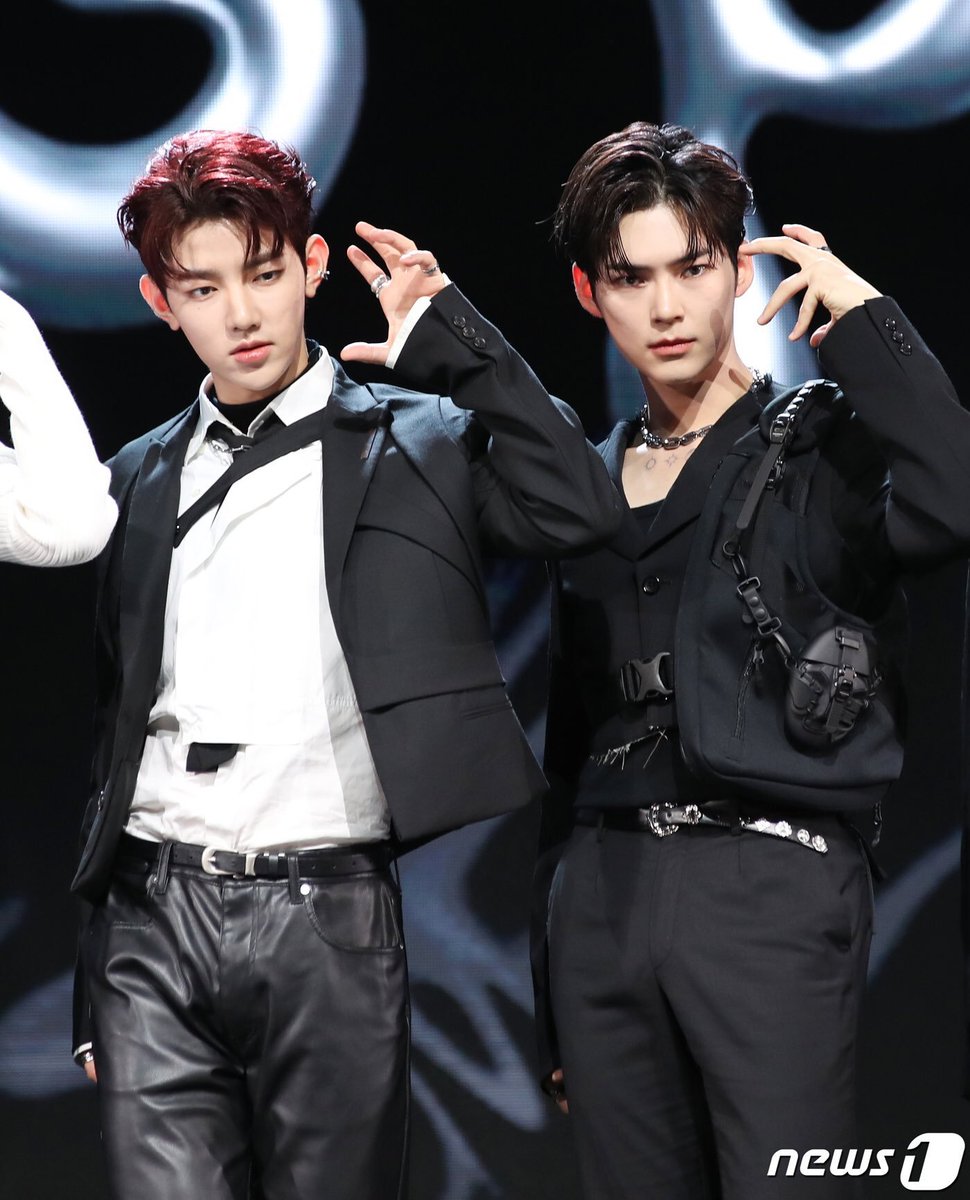 kchartsmaster's tweet photo. ZHANG HAO and SUNG HANBIN from ZEROBASEONE will reportedly cover RED VELVET - IRENE &amp; SEULGI's 'Naughty' at The Seasons: Zico’s Artist. https://t.co/dvulX1DqP9