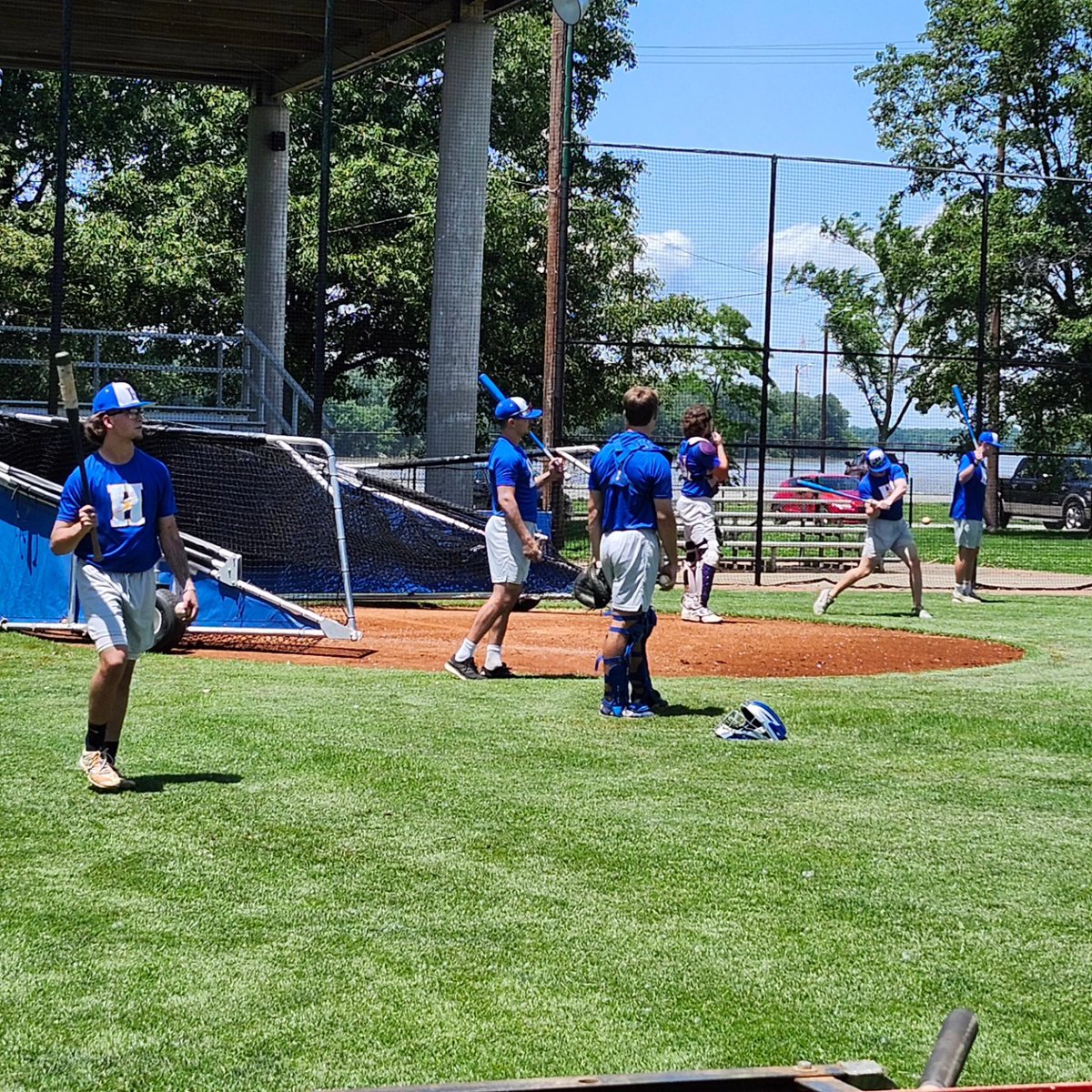 Henderson Flash ⚡️ tweet media