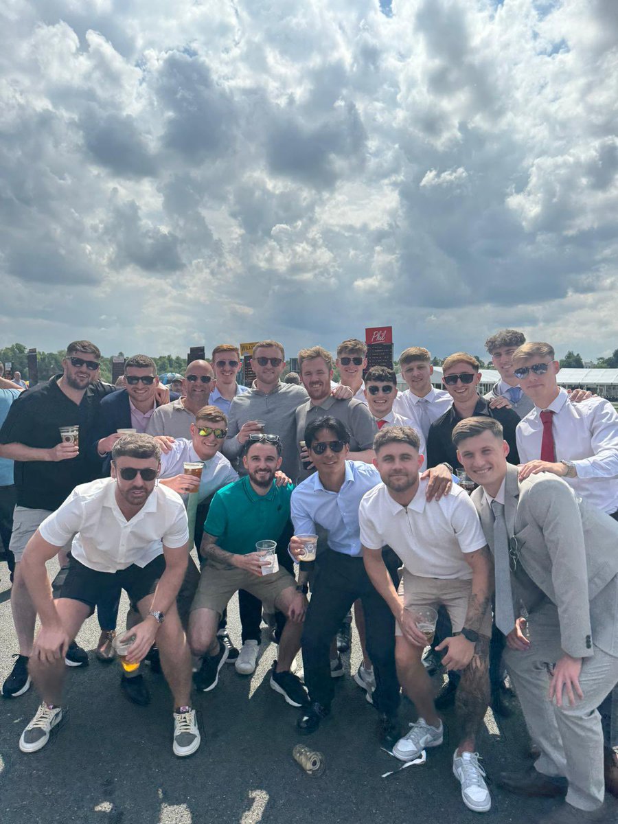 🔴| @ChesterRaces 🐎🍻

#upthewrens