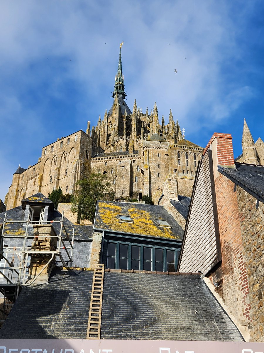 Sjames9191's tweet image. Mont Saint Michel, France #montsaintmichel #frace #abbey
