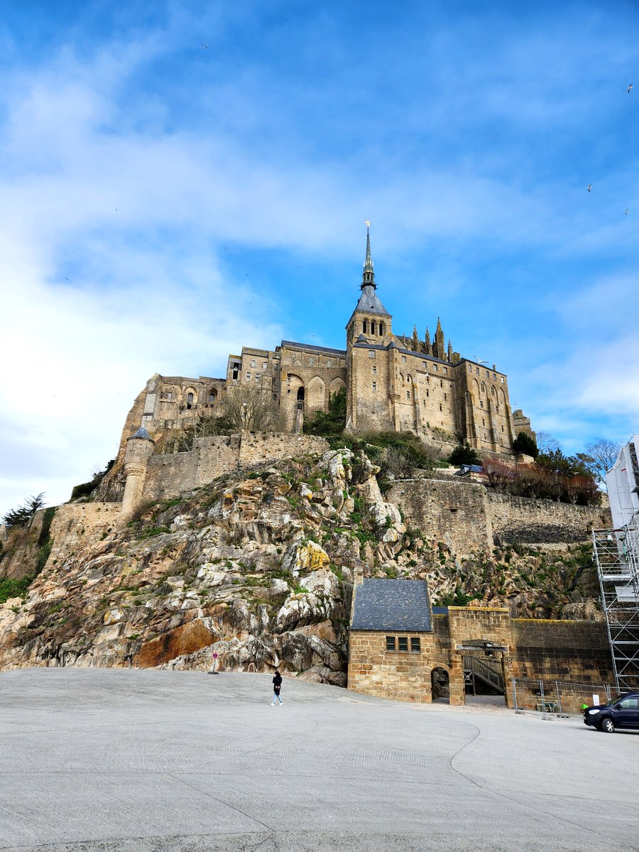 Sjames9191's tweet image. Mont Saint Michel, France #montsaintmichel #frace #abbey