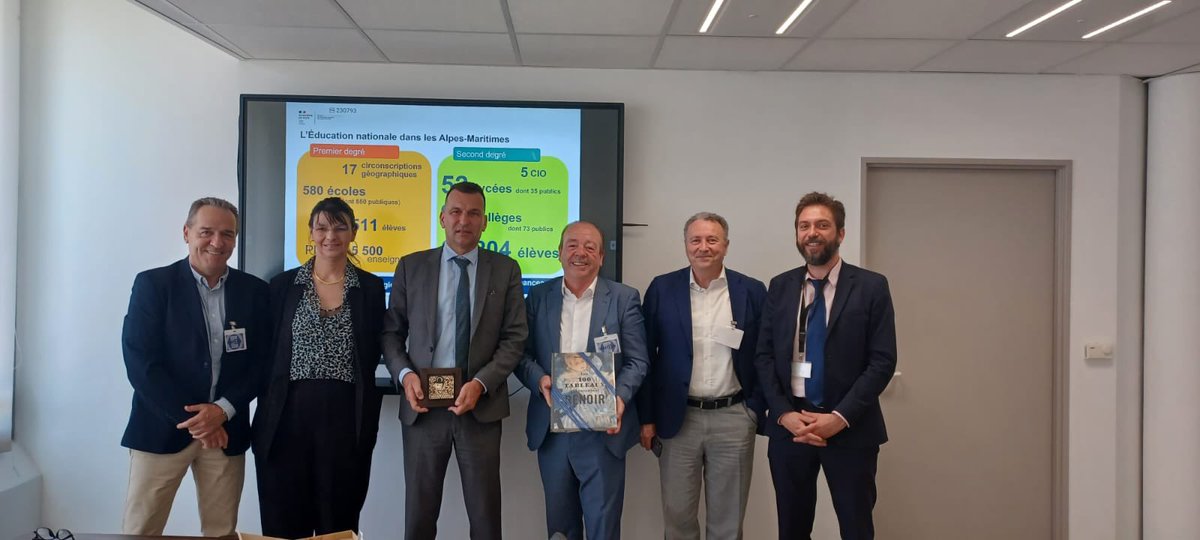 DRAREIC_PACA's tweet photo. L’académie de nice accueille aujourd’hui des inspecteurs de Valencia. Au programme : visites d’ecole et des échanges avec le Dasen L.Lemercier sur les missions de l'inspection et l'inclusion. Cette visite renforce la coopération entre la région académique et Valencia. https://t.co/g9J4OWgS65