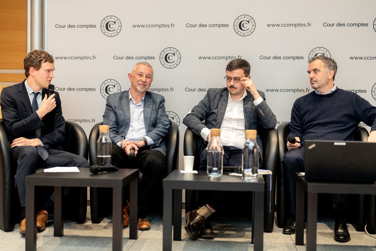 La Cour et l’Institut national de recherche en sciences et technologies du numérique <a href="/Inria/">Inria</a> organisaient hier une conférence sur l’impact de l’#IntelligenceArtificielle sur le travail, organisée dans le cadre d'une signature de convention de coopération.

©📷 Inria / B. Fourrier