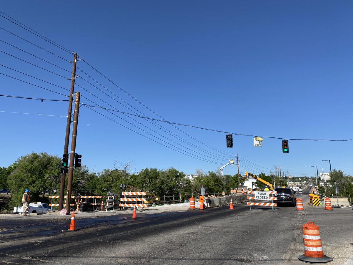 Dartmouth Bridge is Closed in Both Directions ⚠️

Dartmouth Bridge has been closed due to an accident and diesel fuel spill in the area. Traffic will be closed in both directions until the spill is cleaned up and the area is safe to the traveling public.