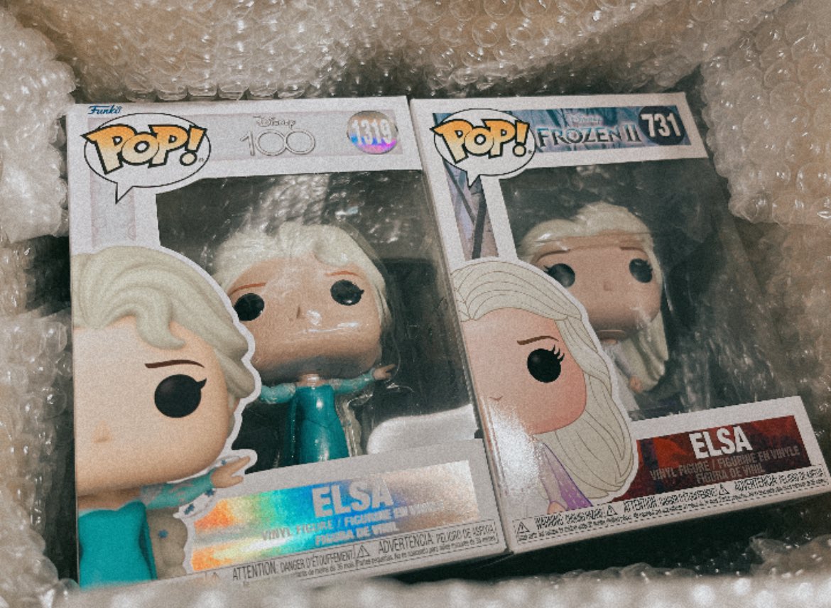 エルサが我が家にやってきた❄️
プロテクター早く届けぇ〜！！！！！
#funko