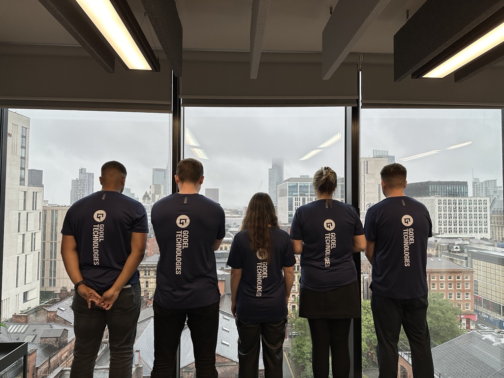 GodelTech's tweet image. ❤️ What a way to celebrate the bank holiday weekend! Well done to the Manchester Godelers who ran either the half marathon or 10k at the Great Manchester run this Sunday on behalf of the @hideoutyouthzone 🔥
#PeopleBehindTech
