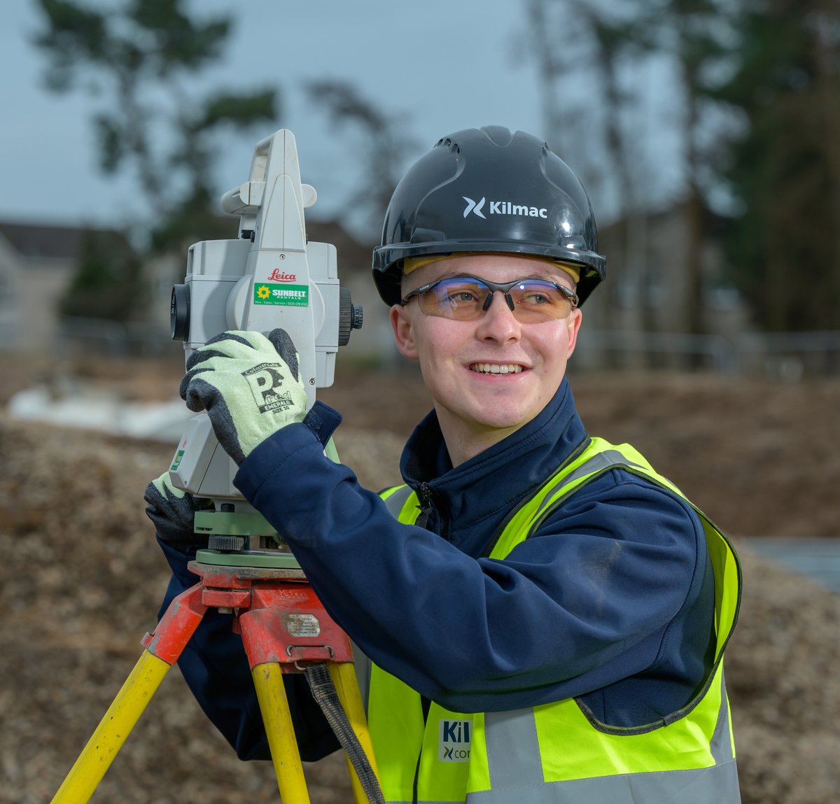 “Doing a Modern Apprenticeship is a great option for anyone who prefers practical, hands-on learning & being able to work & learn at the same time is the best of both worlds.” - Callan Dalrymple, Civil Engineering Modern Apprentice Find a vacancy today ➡️ apprenticeships.scot/find-a-vacancy