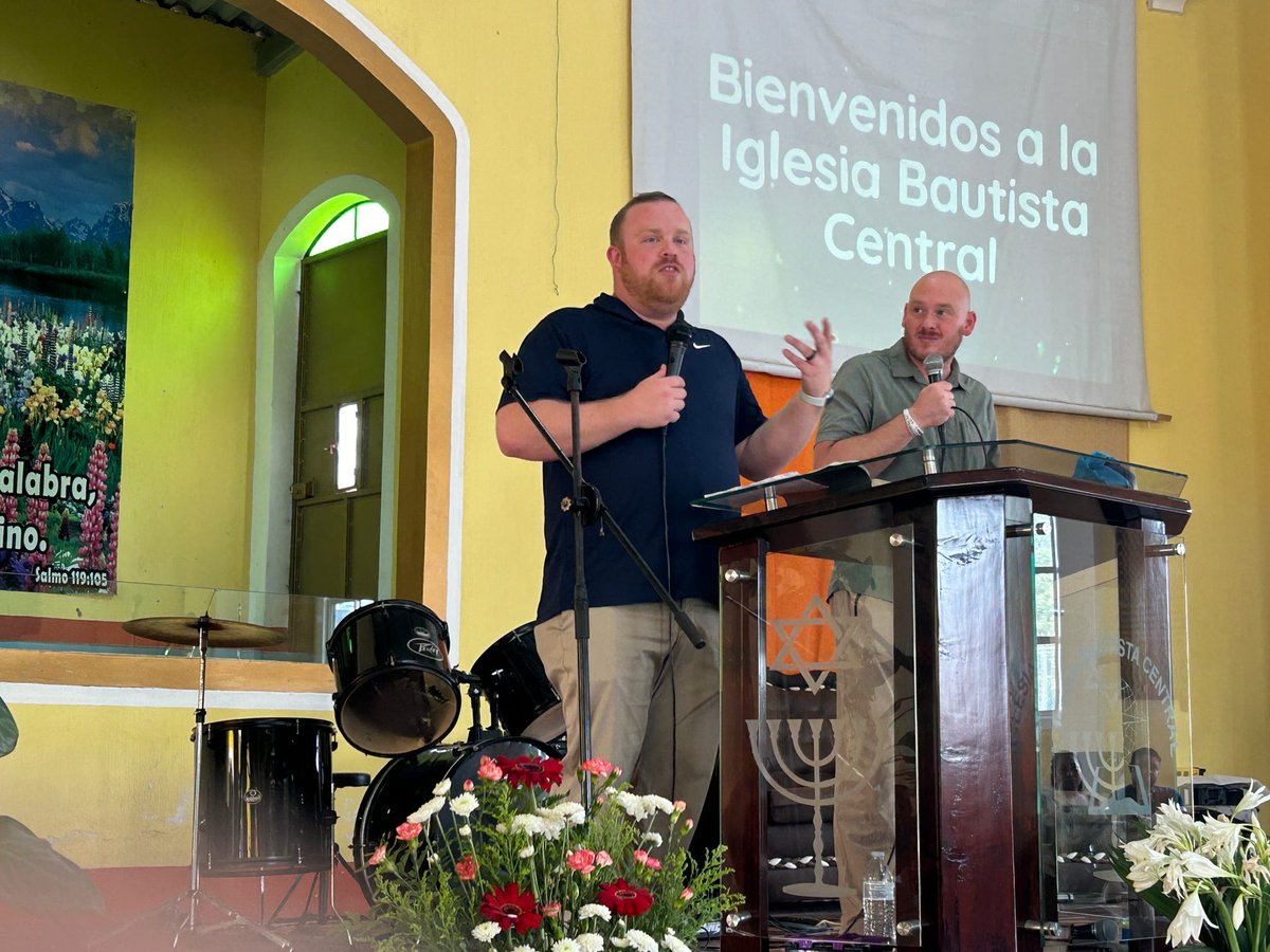 williamsbaptist's tweet photo. 🙏 Please pray for our WBU Campus Ministries team in Guatemala with Love Beyond Borders! They're doing amazing work in children's ministry and outreach in Tzalam and Chixolom until Thursday. Let's support them with our prayers for safety and success! 💙🇬🇹 #WBUEagles #MissionTrip https://t.co/7EqnbOTsQm
