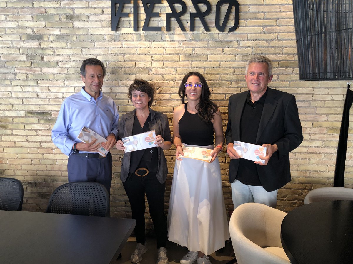 Presentación de la Guía de Menús Saludables de Valencia en el restaurante Fierro de Carito Lourenço