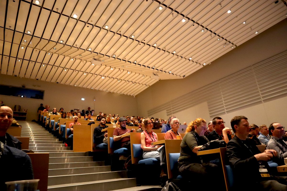 EuroVis (@eurovisconf) on Twitter photo Today was the official opening of Eurovis 2024, and we had the pleasure of kicking off the conference with an inspiring keynote talk by Associate Professor Alvitta Ottley (<a href="/alvittao/">Alvitta Ottley</a>) from Washington University in St. Louis🙌 Today was the official opening of Eurovis 2024, and we had the pleasure of kicking off the conference with an inspiring keynote talk by Associate Professor Alvitta Ottley (<a href="/alvittao/">Alvitta Ottley</a>) from Washington University in St. Louis🙌