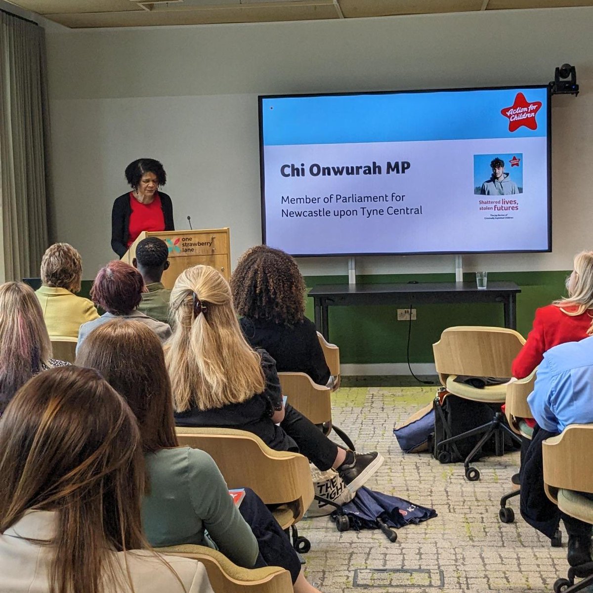actnforchildren's tweet image. 📢 [1/3] We recently published our report Shattered Lives, Stolen Futures: The Jay Review of Criminally Exploited Children.

Today, we came together with key groups including those who have lived experience.