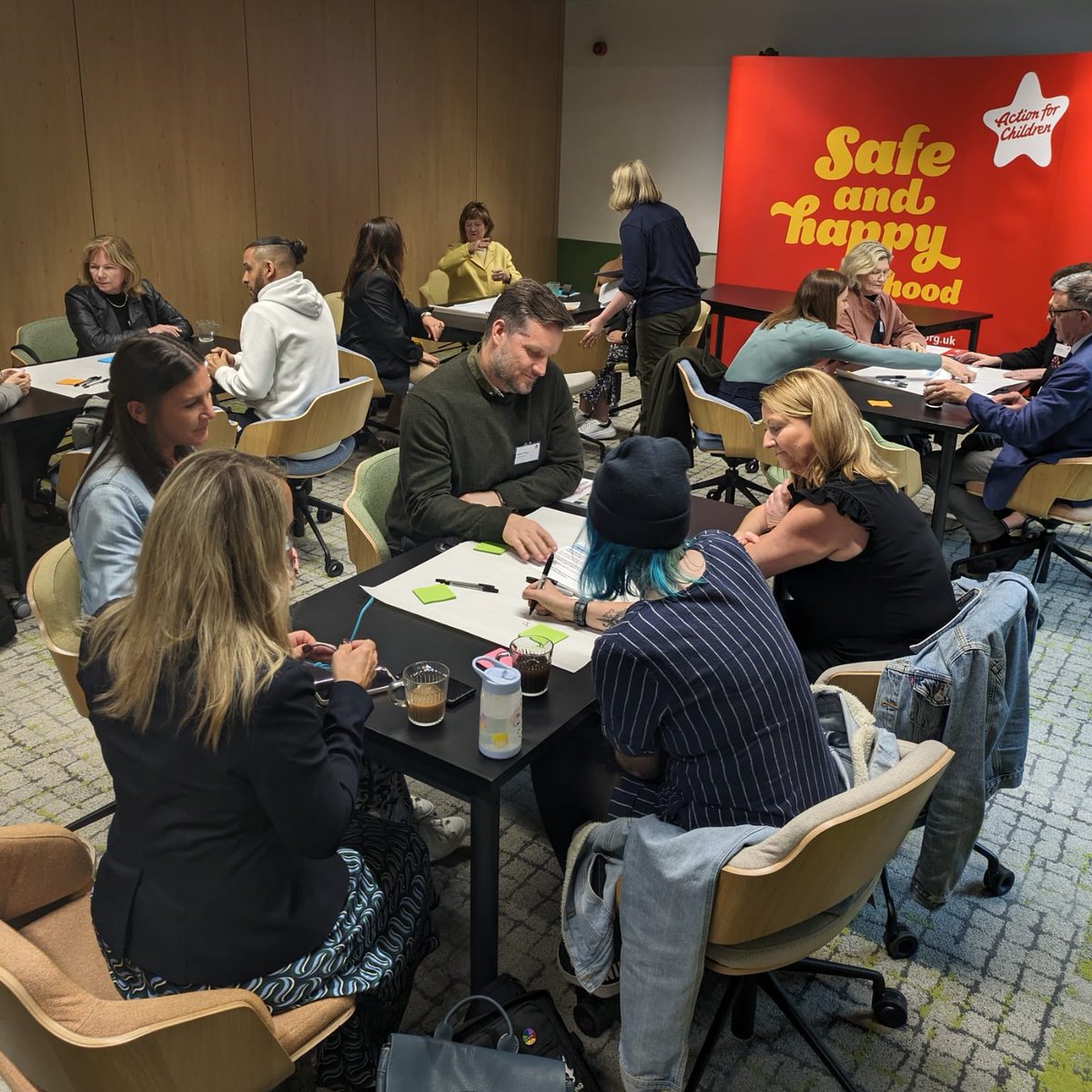 actnforchildren's tweet image. 📢 [1/3] We recently published our report Shattered Lives, Stolen Futures: The Jay Review of Criminally Exploited Children.

Today, we came together with key groups including those who have lived experience.