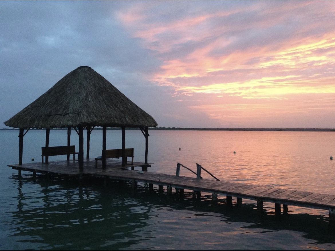 @Rhevolver Yo no, mi esposo y mi hija en Bacalar.