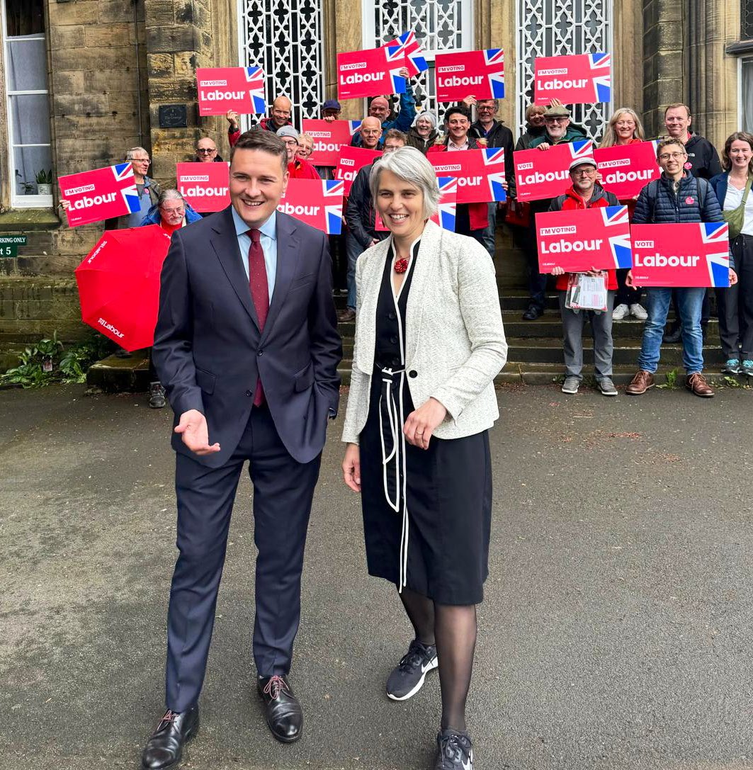 Truly inspiring visit to Grange Park Surgery in Burley in Wharfedale with @DrAnnaDixon to talk about Labour’s plan bring back the family doctor and make sure everyone can get a GP appointment when they need one. Shipley has a chance to win change on July 4th by voting for Anna!