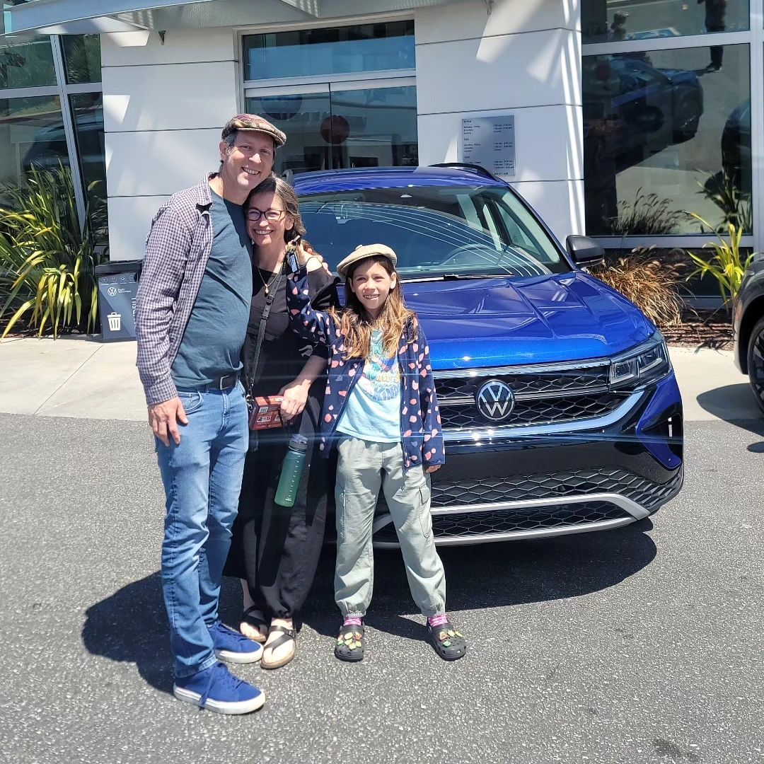 PacificVW's tweet photo. REPOST 📷 by @pacific_volkswagen_jesus on IG: Congrats to Mischa and Jessica on their new VOLKSWAGEN 2024 TAOS 👏👏. TOOK ADVANTAGE OF THE 0% INTEREST RATE, and most importantly, thanks for being a loyal customer. 2nd car they purchased from me. 👏👏👏💪💪💪💪 https://t.co/6CyJsfgjvb