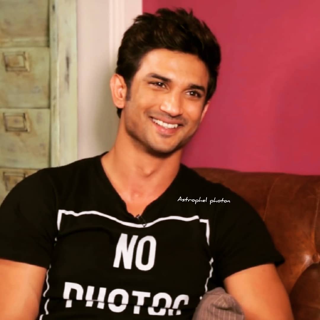 The voice of your eyes is deeper than the voice of your soul 🦋 @itsSSR 💖✨ Sushant Heartthrob Of Millions #SushantSinghRajput𓃵
