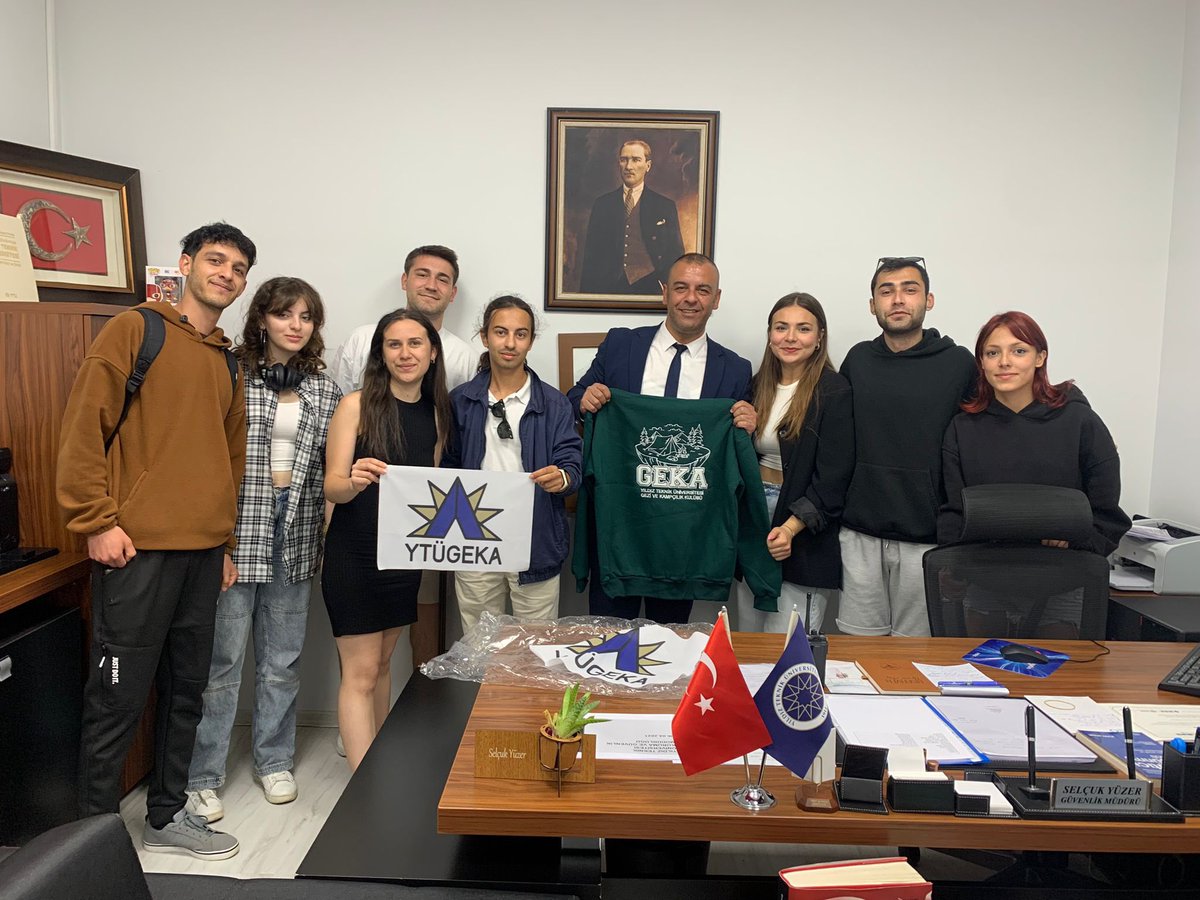 Gezi ve Kampçılık kulübü harikasınız gerçekten yeni başkan değerli kardeşim İnci hayırlı uğurlu olsun ,yolunuz açık olsun iyi ki geldiniz iyi ki varsınız #YıldızımızHepParlasın ❤️sizleri çok seviyoruz ❤️(Murat,Reşit,Yige❤️)
