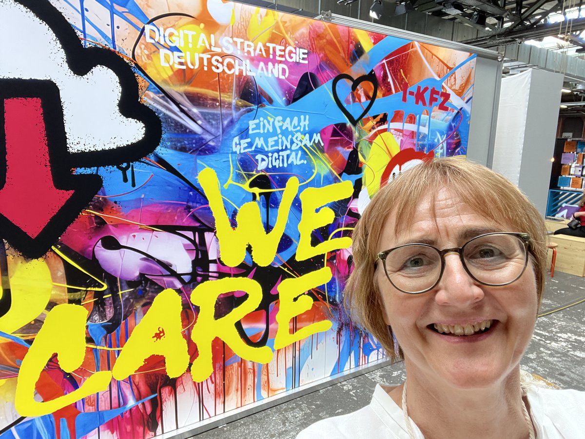 Renate Eck tweet media