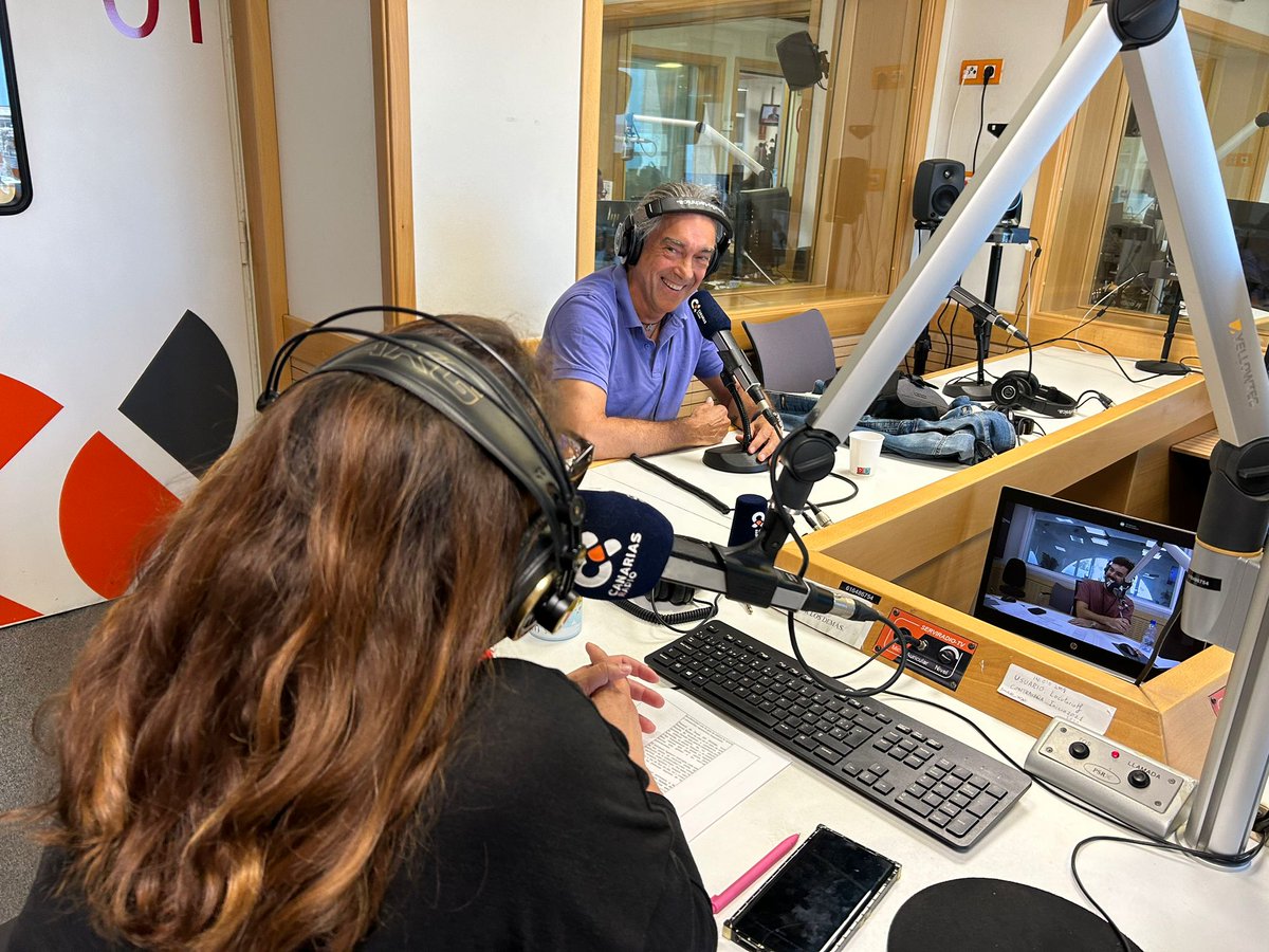 ⭕️#Directo

Entrevista al cantante José Manuel Ramos, en #LaMerienda ☕️ de @TardeTempranoCR.

Sintoniza #CanariasRadio. También en la web 📡rtvc.es/en-directo/