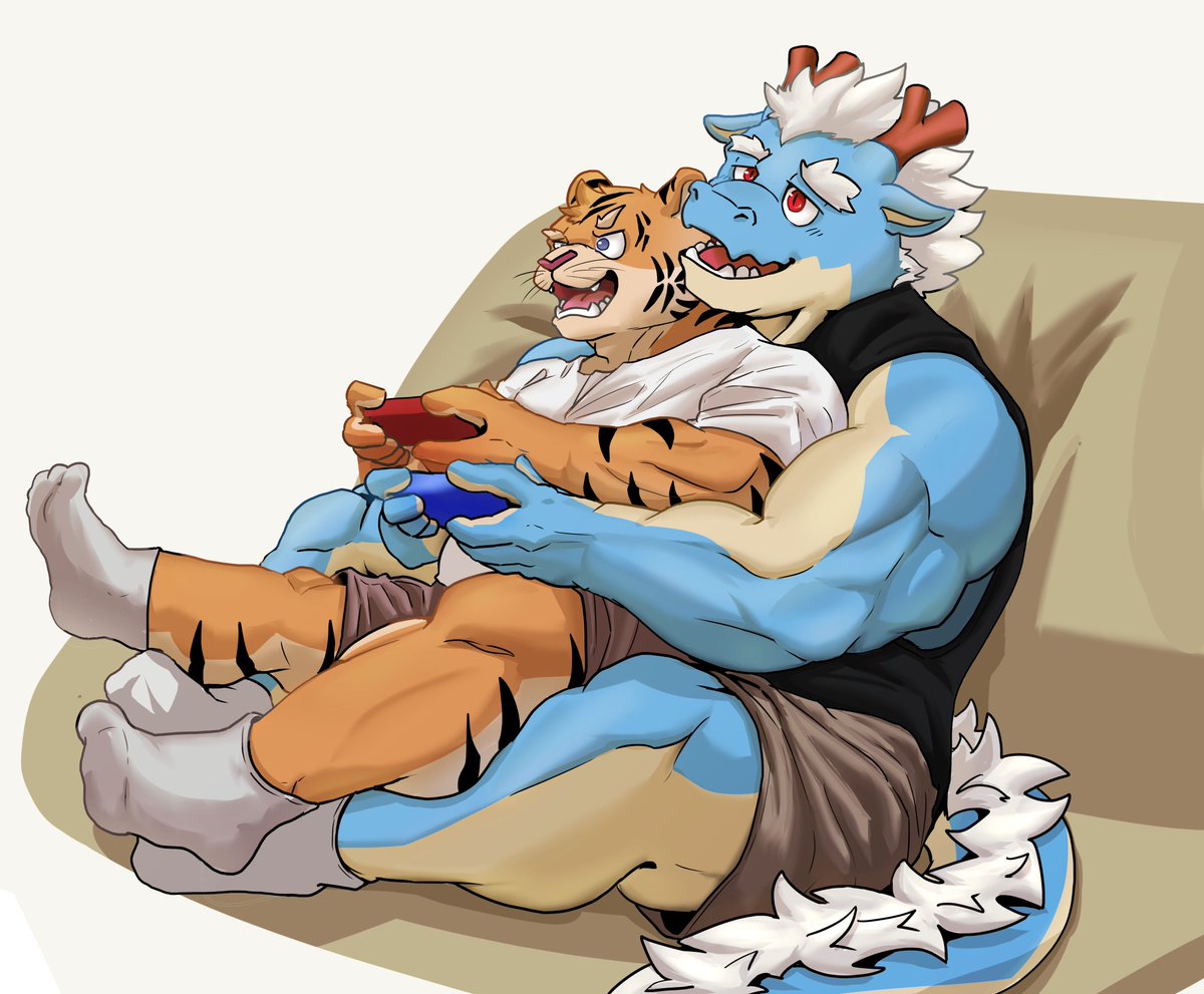 Moonwhitetiger's tweet photo. 🎮🎮🥰🥰 https://t.co/u9HpFnshPr