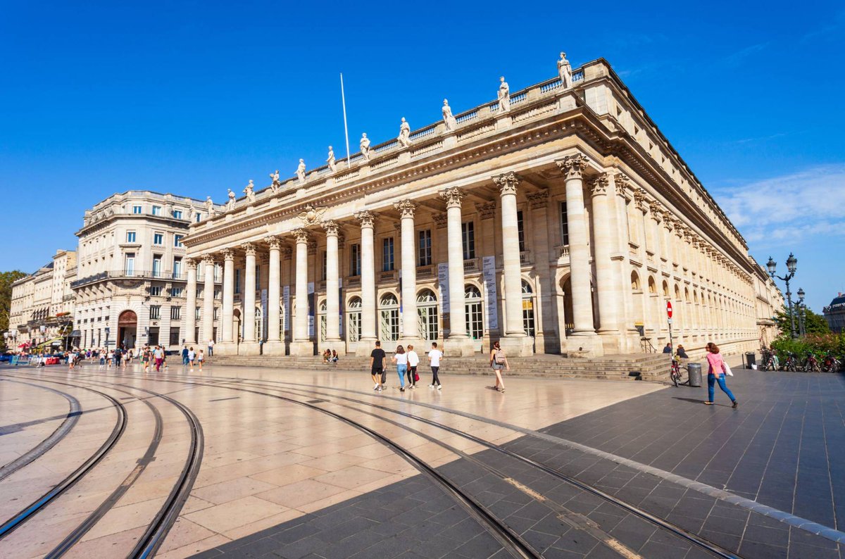 Bordeaux : un Soudanais et un Tchadien blessés à coups de couteau lors d'une rixe entre migrants
 fdesouche.com/2024/05/28/bor…