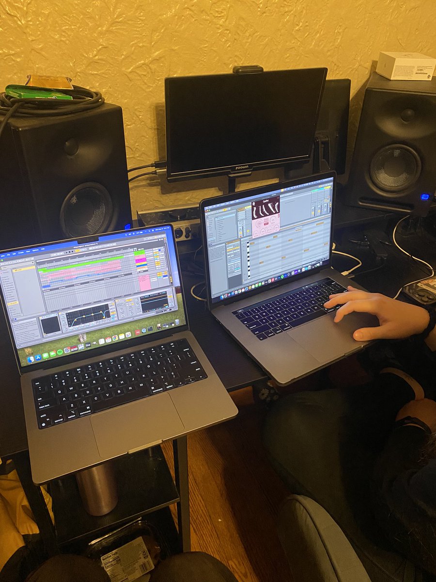 BUG MOMENT LP1 OUT NOW (@bugmoment) on Twitter photo Me and <a href="/elleegrim/">πππππ ππππ</a> moments before she was defeated in Mario Kart (not pictured here but i promise i won) π€ Me and <a href="/elleegrim/">πππππ ππππ</a> moments before she was defeated in Mario Kart (not pictured here but i promise i won) π€