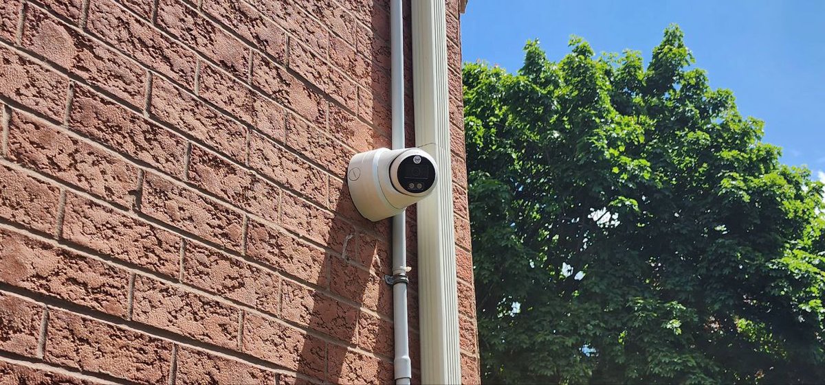 SmartVisionGTA's tweet image. #SmartVisionPlus is excited to share our latest #ResidentialSecurity installation project in #Newmarket. We&apos;ve equipped this home with top-of-the-line security solutions!🏠🛡️🔒

🔒 Learn More: smartvisionplus.ca

#HomeSecurityCameras #TorontoSecurityCamera #Security #CCTV