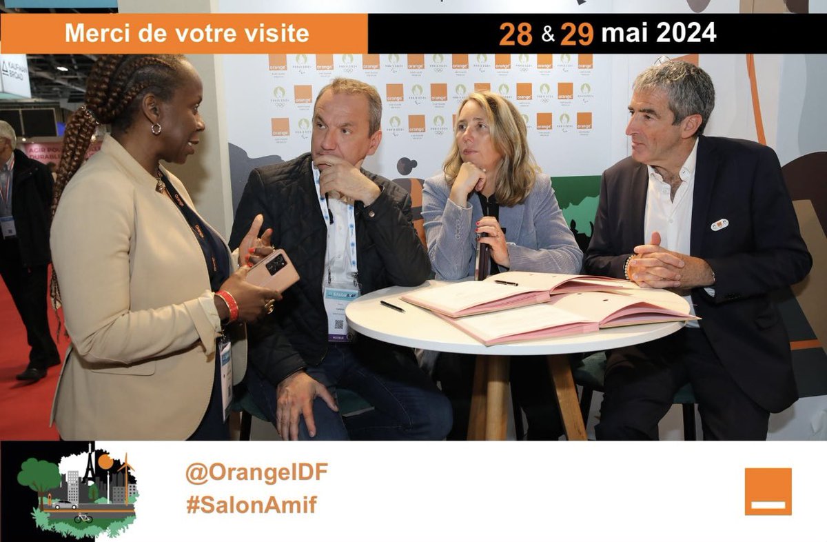 Sur le #SalonAMIF @AMIF_asso, renouvellement d’un partenariat très inclusif #InclusionNumérique #formationSeniorsJuniors entre @OrangeIDF @Karinedussert @KarelleMbobda @david_orzech et @VilleVillejuif @PierreGarzon