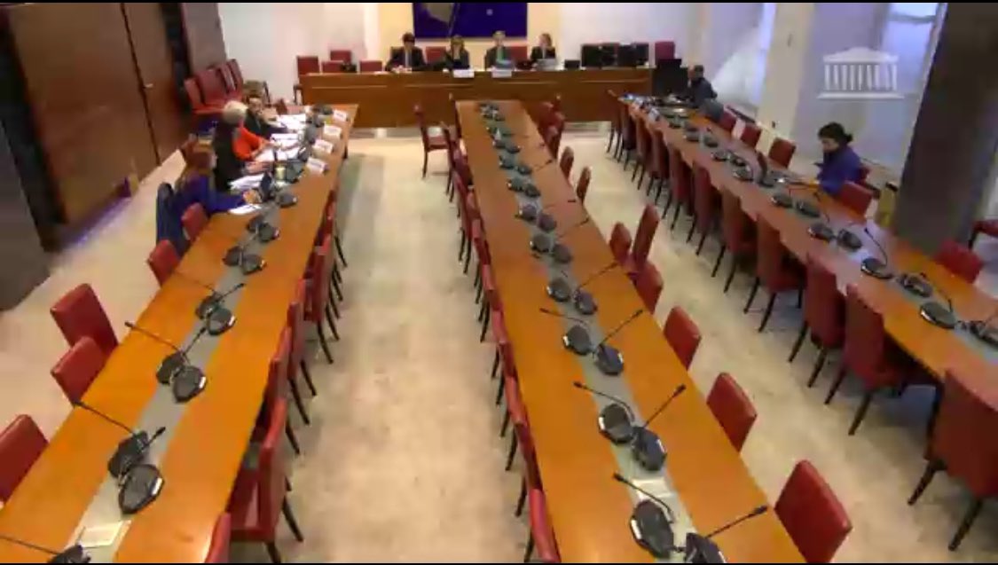Même si l'Assemblée nationale connait une période d'intense activité, l'absence des membres de la commission d'enquête sur les dysfonctionnements de l'ASE est particulièrement décevante et déplorable. La salle est vide depuis 1h. Ce sujet n’intéresse pas ?