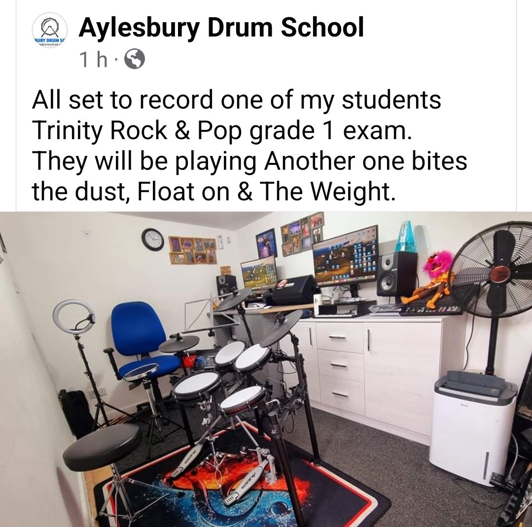 All set to record one of my students Trinity Rock & Pop grade 1 exam.
They will be playing Another one bites the dust, Float on & The Weight.
#aylesburydrumschool #drumlessons #aylesburybusiness #drummers
