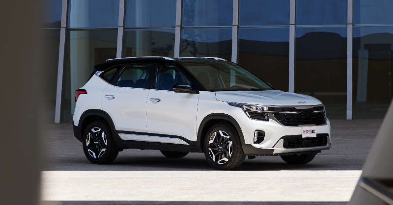 KiaMexico's tweet photo. Nuestro top 3️⃣ de detalles que nos encantan de #KiaSeltos:

1️⃣ Faros delanteros Full LED
2️⃣ Rines de aluminio de 19"
3️⃣ Techo panorámico

#TomaTodo
