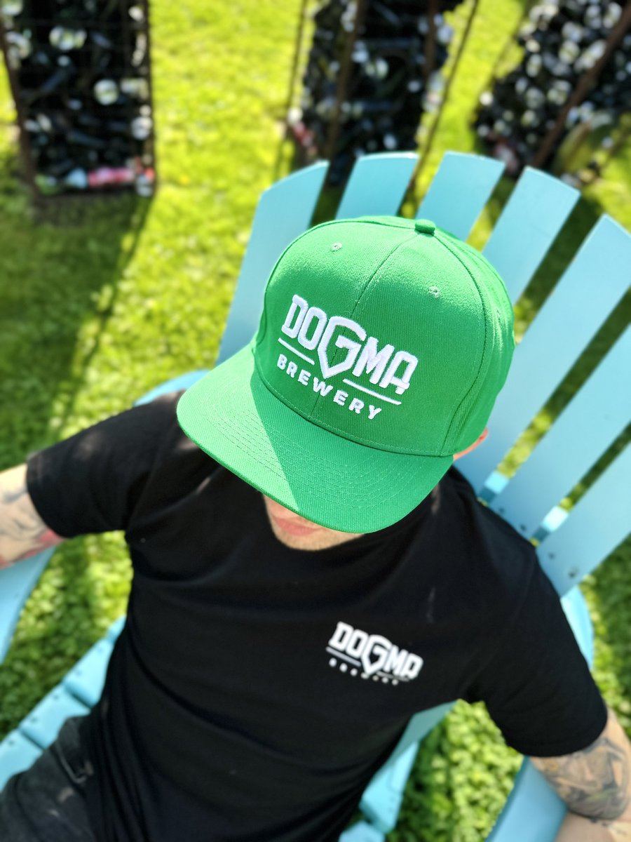 Šta je to malo, zeleno, novo, ima logo tvoje omiljene pivare, kakvo je - boli glava, a više ne boli glava?

🤫Dogmini novi kačketi u Tap Room-u!🔥

Rešili smo ti sve. Ti reši da dođeš.