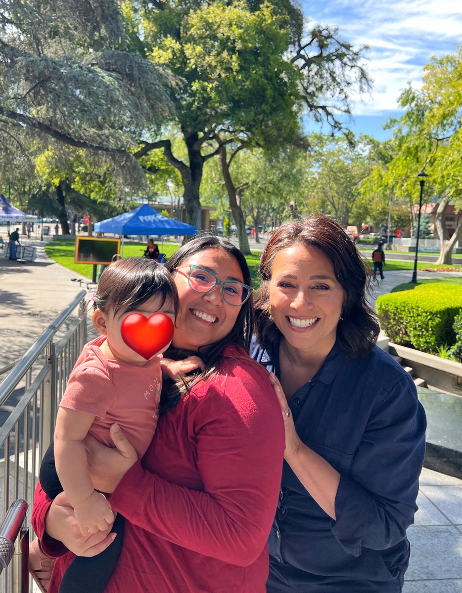 marlaay's tweet photo. .@KTVU @GasiaKTVU @ClaudineKTVU Thanks for stopping by and talking to us! https://t.co/U7sSC81Q1w