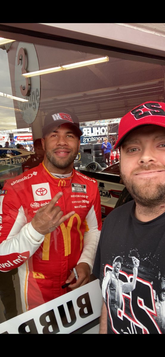 dbruceLFC's tweet photo. No driver I would rather support, @BubbaWallace is always going to be my guy. Always has been and always will be, #IStandWithBubba https://t.co/LXrB35xQNO