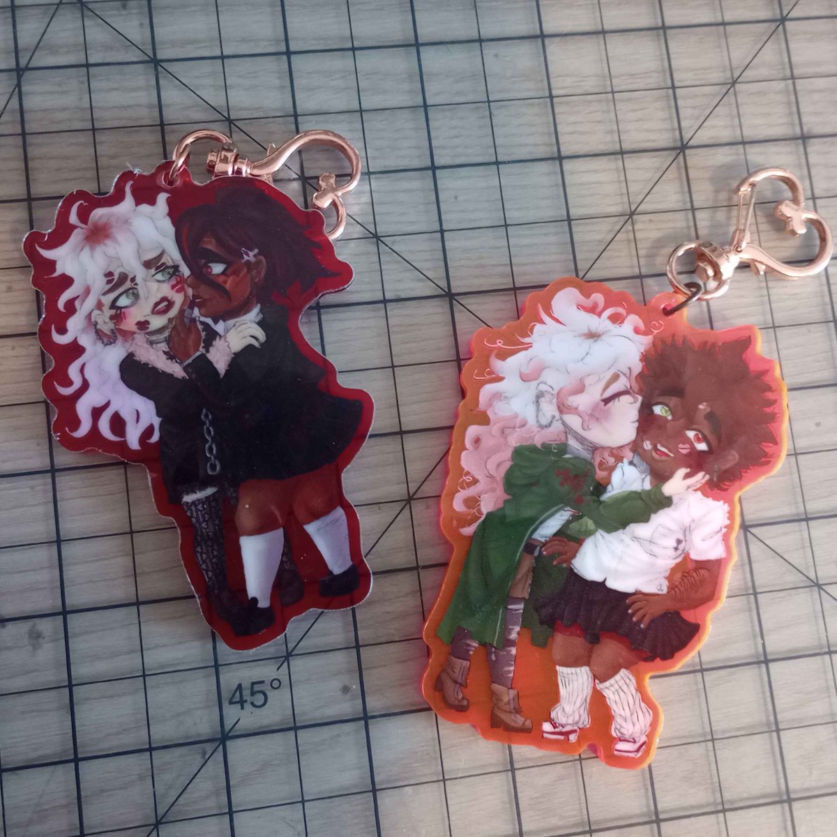 SayakaZine's tweet photo. 💿🎀PREVIEWS 🎀💿

It's still spring, and the cherry blossoms are still blooming... Love is in the air! Grab these limited stock fem!Komahina and Kamukoma charms before they go with the seasons!

🛒 https://t.co/nMUUfMufhb https://t.co/xIZygedpfQ