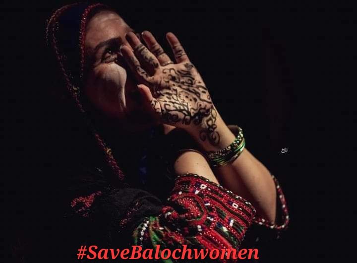 بلوچستان کے علاقےمشکےسے پاکستانی فوج نے ایک بلوچ خاتون کو جبریطور پر لاپتہ کردیا۔
 آواران مشکےمیں ناز بی بی نامی بلوچ خاتوں کو پاکستانی فوج نےاس وقت جبری طور پر لاپتہ کیا جب وہ اپنے چروایا شوہر کےکئے کھانا لے جارہی تھی جو پہاڑوں میں بکریاں چراتا ہے
#Balochistan
#SaveBalochWomen