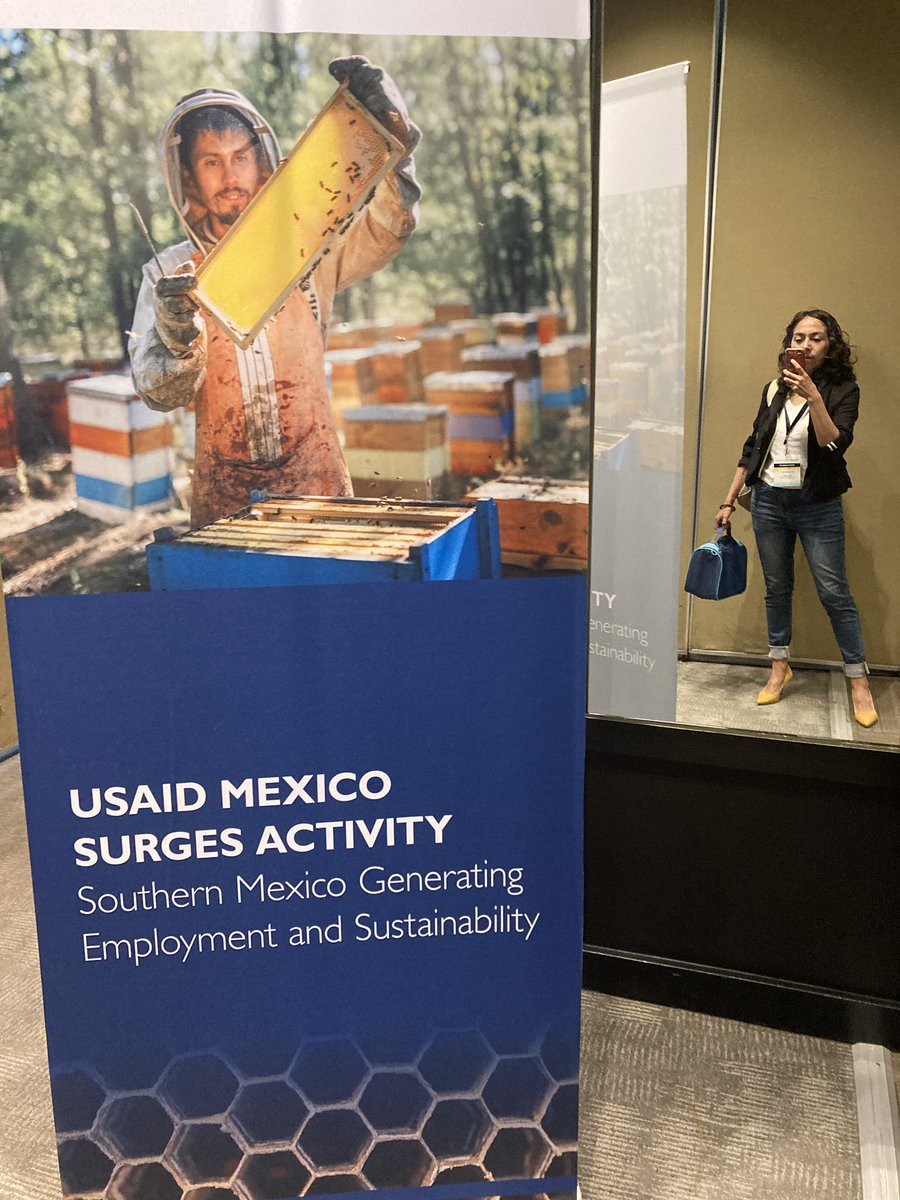 LeslyTulia's tweet photo. Iniciamos la conversación con el sector privado para fortalecer  la cadena de valor de la #miel en Mexico con participación de @USAIDMX @SistemaB @GrupoHerdezMX @Chedrauioficial 

Gracias a la iniciativa SURGES por la invitación @Mexico_TNC https://t.co/AGRbbSTAeD
