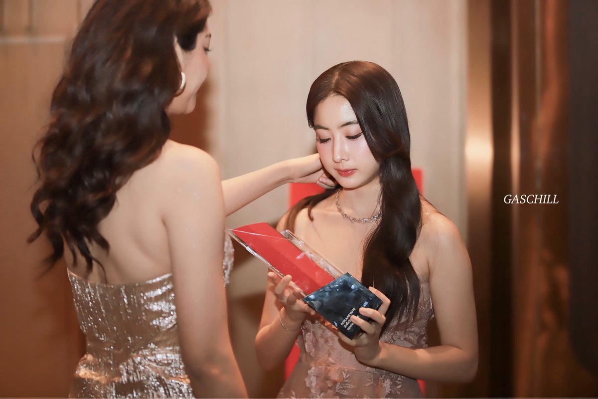 GasChill's tweet photo. ~ partner 🤍

QUEEN FAYE
#KomchadluekxFayeYoIzeZa
 #YokoApasra #Fayeperaya https://t.co/oUfvGOqPz8