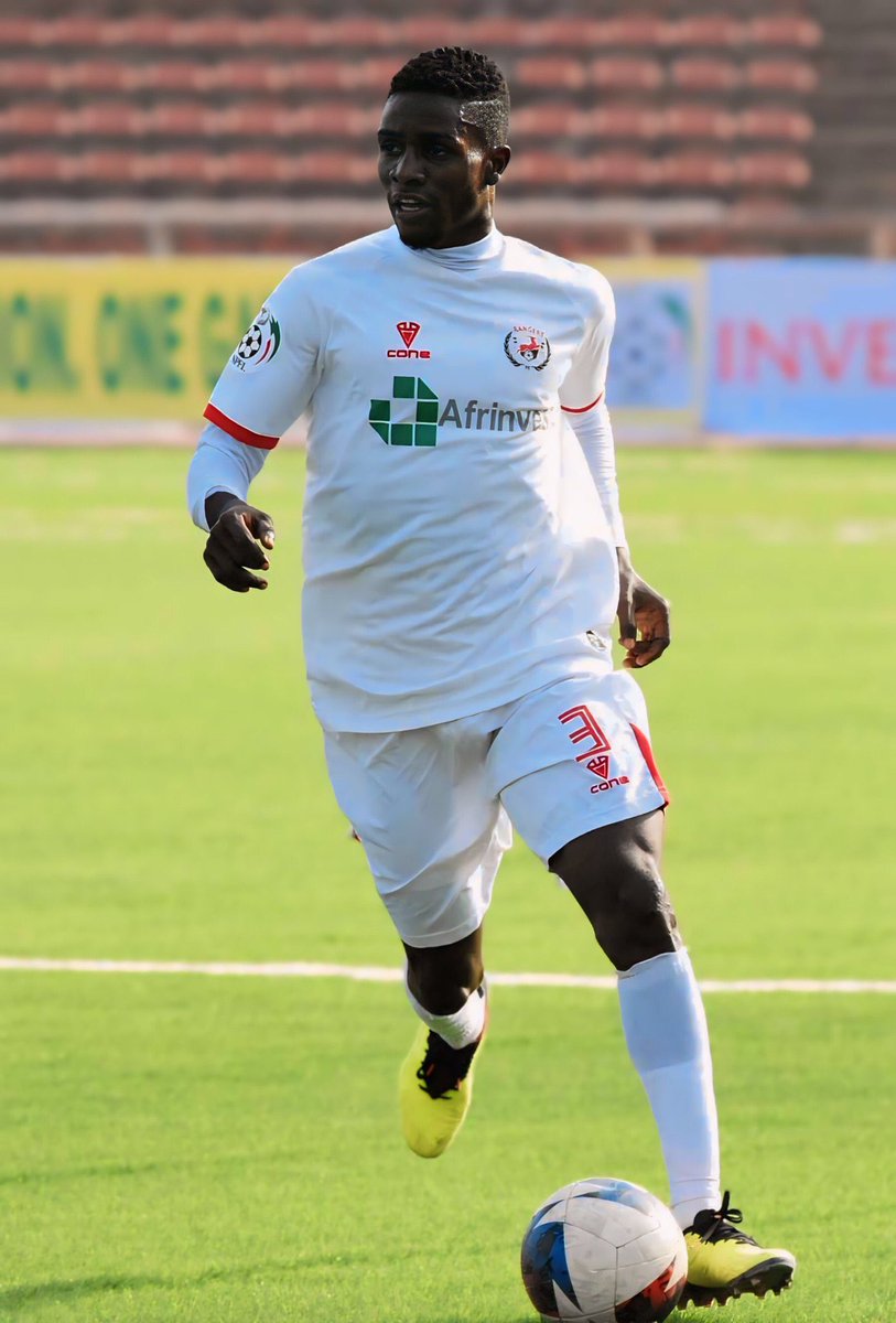 Camp update: Africa Player of the Year, Victor Osimhen is injured and out for 4 weeks. Super Eagles’ Coach Finidi George has called up Enugu Rangers’ left back Kenneth Igboke for the WC qualifiers against South Africa and Benin Rep. #soarsupereagles